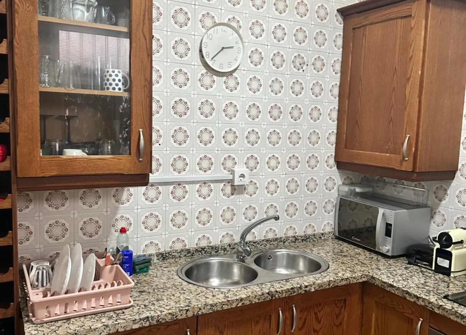 Habitacion Con Salon Αλγεθίρας Δωμάτια σε οικογενειακή κατοικία